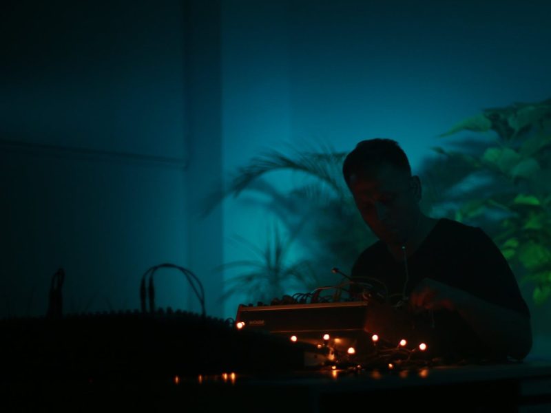 pawel-pruski-ambient-live